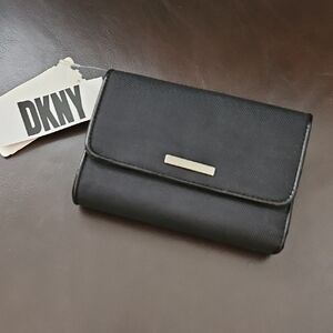 DKNY Elegant Black Wallet